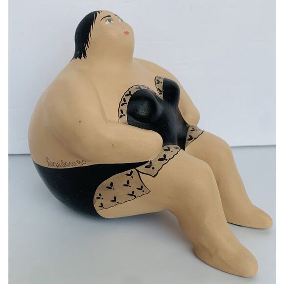 L'Aquilone Italian Sculpture Signed 1990 Vintage Hand Painted Woman